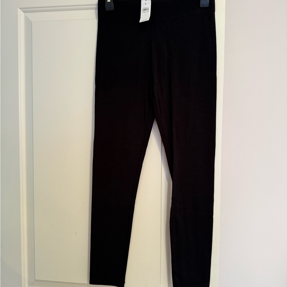 Lou & Grey Classic Black Leggings - NWT!